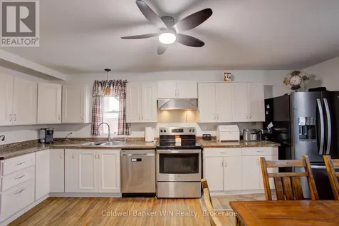 17 Arthur Street East Minto ON N0G 1Z0