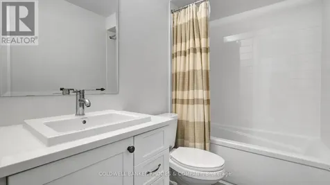 862 Chipping Circle Ottawa ON K4M 0E7