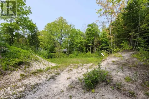 425 Dufferin Avenue South Bruce Peninsula ON N0H 2G0