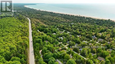425 Dufferin Avenue South Bruce Peninsula ON N0H 2G0