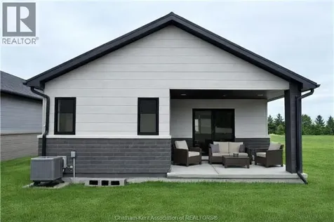 216 Ironwood Trail Chatham ON N7M 0T3