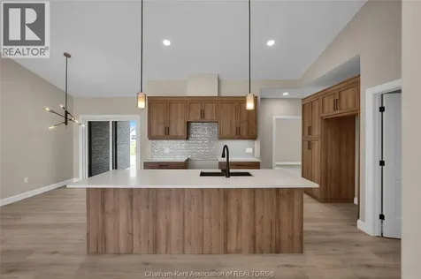 575 Keil Trail North Chatham ON N7L 0G8
