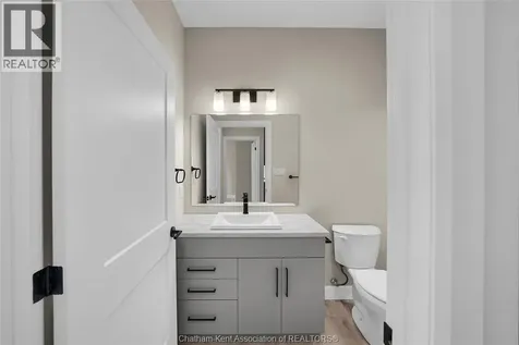 575 Keil Trail North Chatham ON N7L 0G8