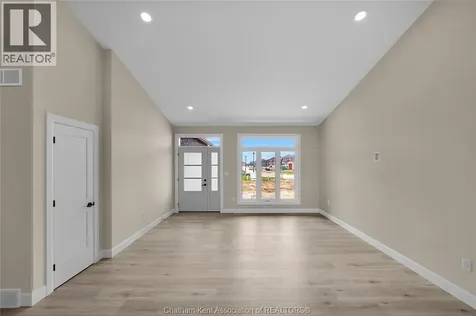 575 Keil Trail North Chatham ON N7L 0G8