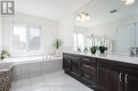 232 Shady Glen Crescent Kitchener ON N2R 1P6