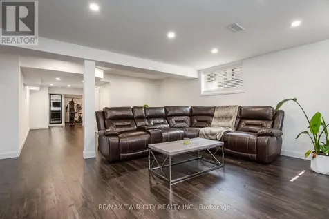 232 Shady Glen Crescent Kitchener ON N2R 1P6