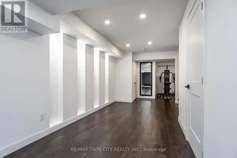232 Shady Glen Crescent Kitchener ON N2R 1P6