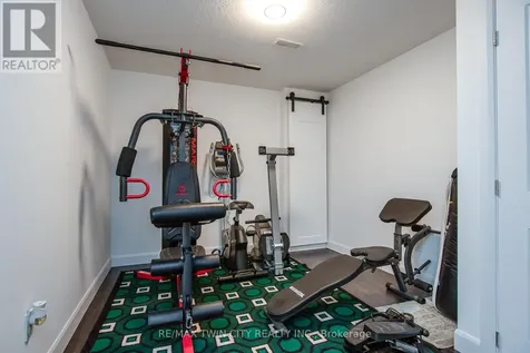 232 Shady Glen Crescent Kitchener ON N2R 1P6