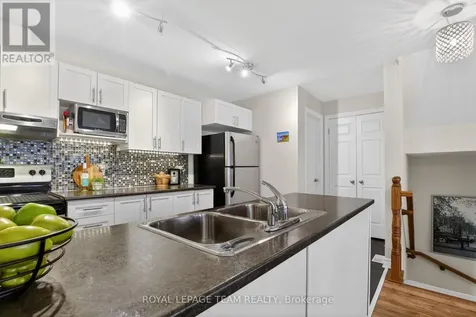 130A Lindenshade Drive Ottawa ON K2J 5R5