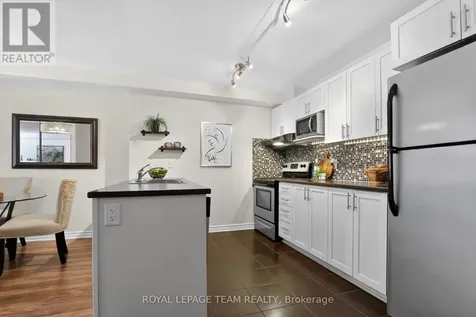 130A Lindenshade Drive Ottawa ON K2J 5R5