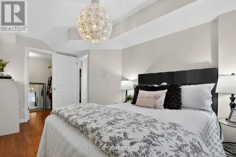 130A Lindenshade Drive Ottawa ON K2J 5R5