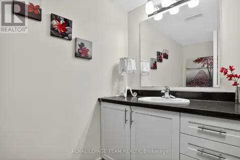 130A Lindenshade Drive Ottawa ON K2J 5R5