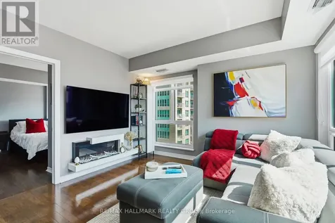 200 Rideau Street Ottawa ON K1N 5Y1