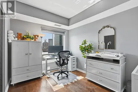 200 Rideau Street Ottawa ON K1N 5Y1