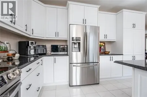 232 Shady Glen Crescent Kitchener ON N2R 1P6