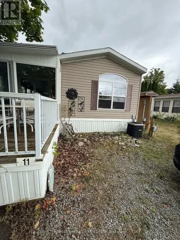 11 Grandview Drive Otonabee-south Monaghan ON K0L 2G0