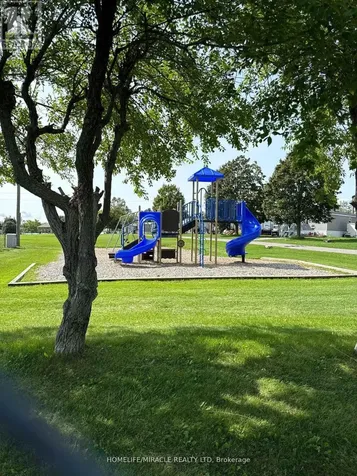 11 Grandview Drive Otonabee-south Monaghan ON K0L 2G0