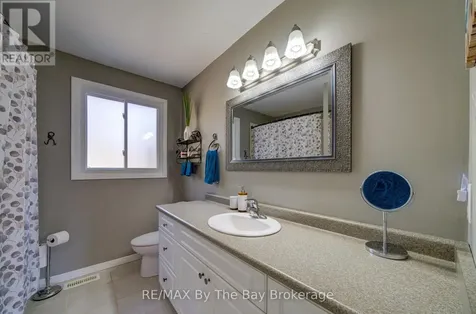 9 Frederick Drive Wasaga Beach ON L9Z 1P9