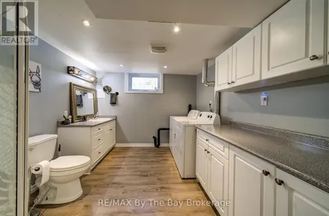 9 Frederick Drive Wasaga Beach ON L9Z 1P9