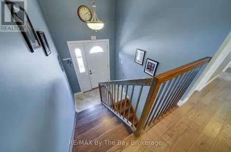 9 Frederick Drive Wasaga Beach ON L9Z 1P9