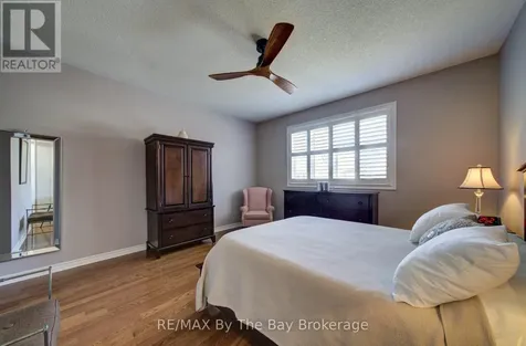 69 White Sands Way Wasaga Beach ON L9Z 0E1