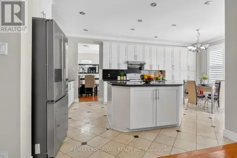 10 Tierney Drive Ottawa ON K2J 4W2