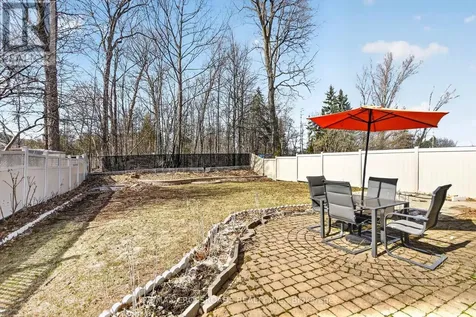 10 Tierney Drive Ottawa ON K2J 4W2
