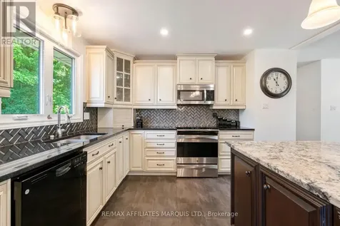1507 Catherine Street Cornwall ON K6J 5C3