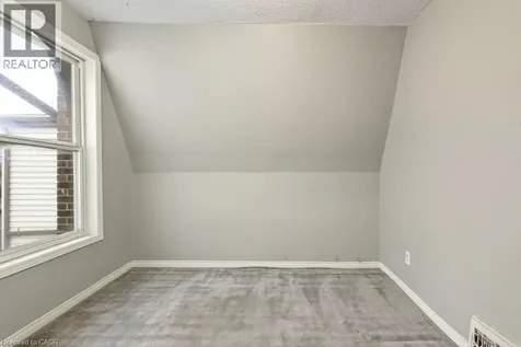 23 Frederick Avenue Hamilton ON L8H 4K1