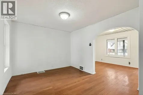 23 Frederick Avenue Hamilton ON L8H 4K1