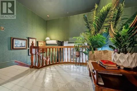 34 Gladstone Avenue St. Thomas ON N5R 2L4