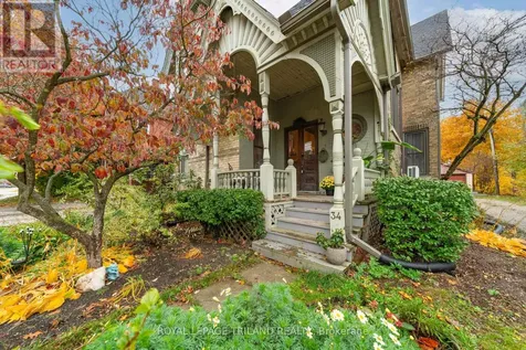 34 Gladstone Avenue St. Thomas ON N5R 2L4