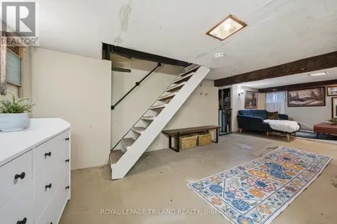 34 Gladstone Avenue St. Thomas ON N5R 2L4