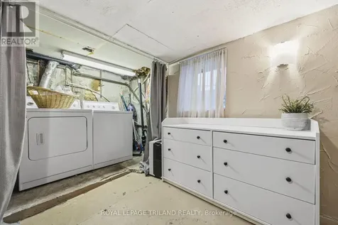 34 Gladstone Avenue St. Thomas ON N5R 2L4