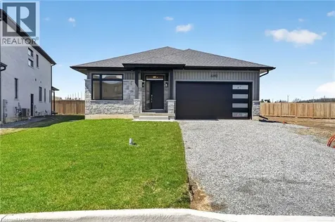 6192 Curlin Crescent Niagara Falls ON L2H 3W6