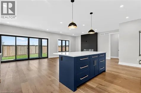 6192 Curlin Crescent Niagara Falls ON L2H 3W6