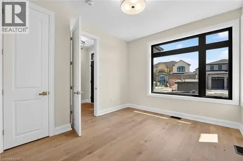 6192 Curlin Crescent Niagara Falls ON L2H 3W6