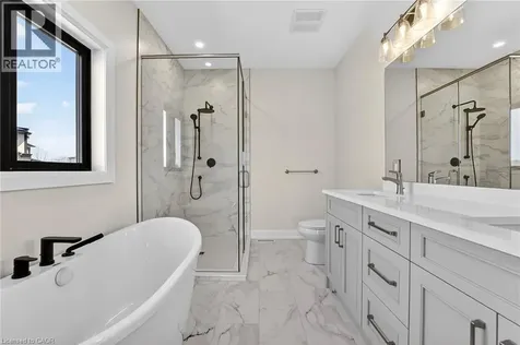 6192 Curlin Crescent Niagara Falls ON L2H 3W6