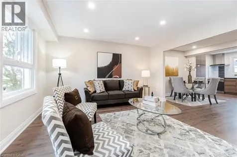 830 Westlock Road Mississauga ON L5C 1K6
