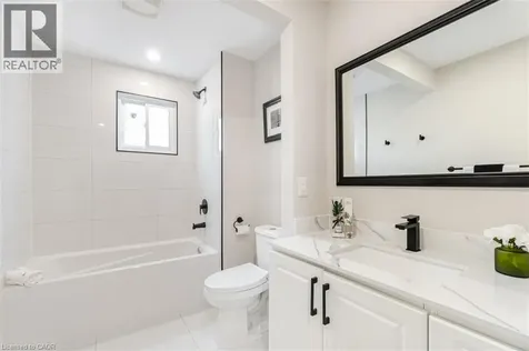 830 Westlock Road Mississauga ON L5C 1K6