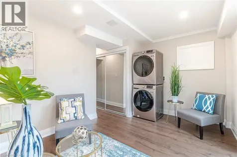 830 Westlock Road Mississauga ON L5C 1K6