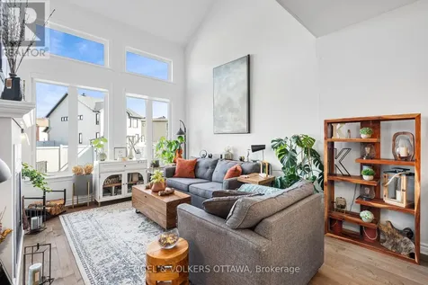 740 Miikana Road Ottawa ON K1X 0H6