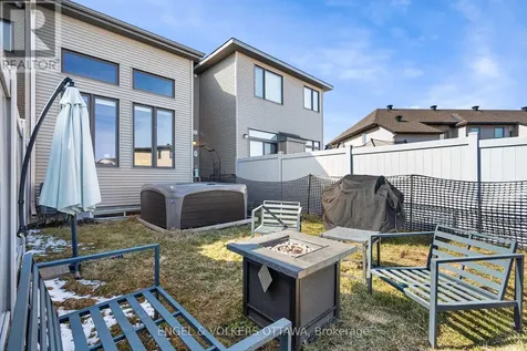 740 Miikana Road Ottawa ON K1X 0H6