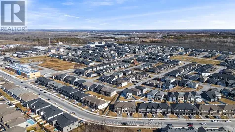 740 Miikana Road Ottawa ON K1X 0H6