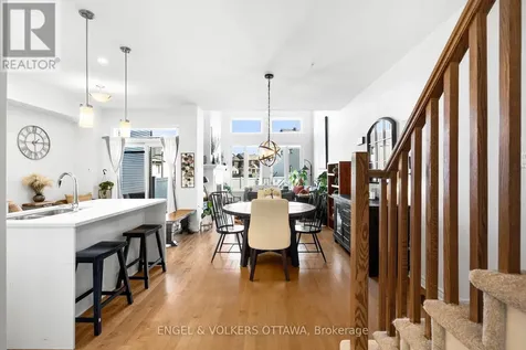740 Miikana Road Ottawa ON K1X 0H6