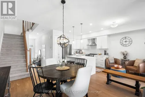 740 Miikana Road Ottawa ON K1X 0H6