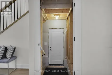 1 Bancroft Road St. Thomas ON N5R 0M1