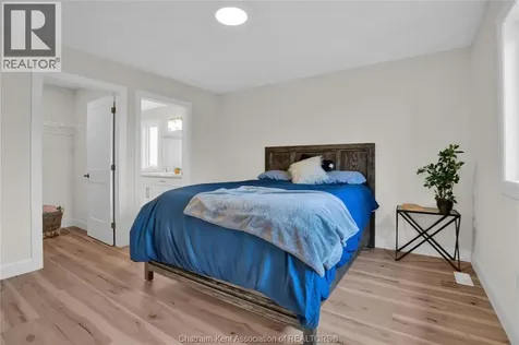 166 Ironwood Trail Chatham ON N7M 0T3