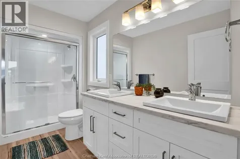 166 Ironwood Trail Chatham ON N7M 0T3