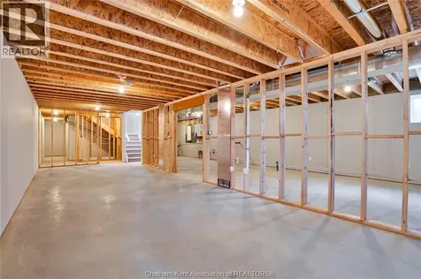 166 Ironwood Trail Chatham ON N7M 0T3